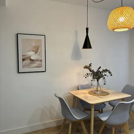 Victrix Homes شقة